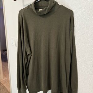 St. John's Bay Men's Forest Green Turtleneck Sweater